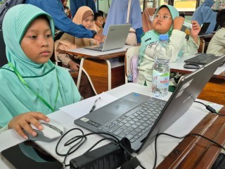 Diwarnai Kendala Login, Tiga Murid MIN 1 Sukoharjo Melaju ke Final OSMA Jateng